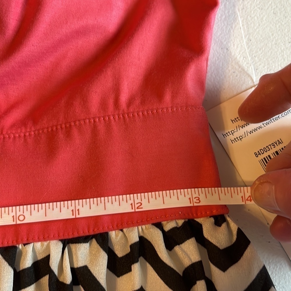 Trixxi summer dress with hi low hem . Coral, blk, white. Sz 7 NWT - Picture 8 of 10